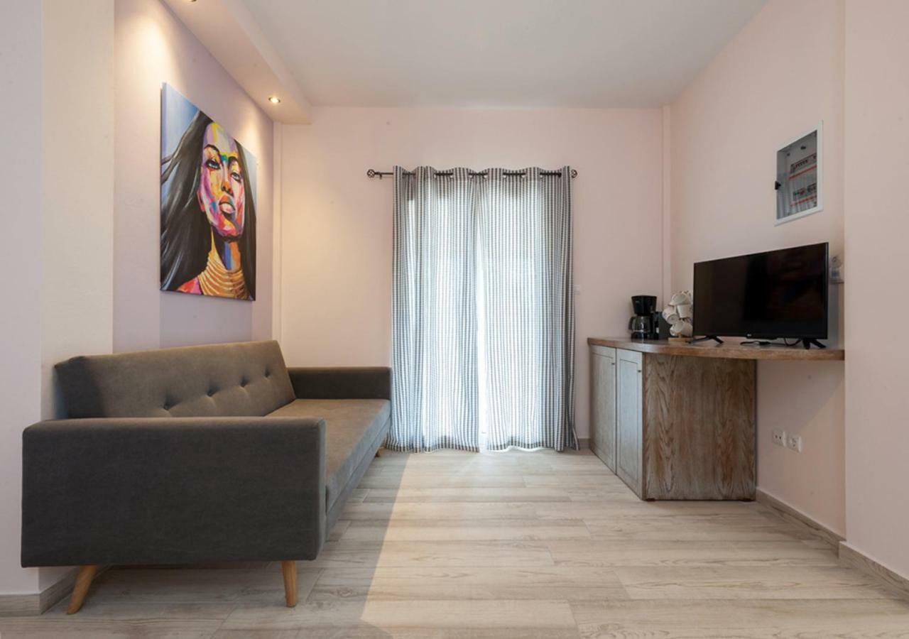 Iliovasilema Aparthotel Plati  Exterior foto