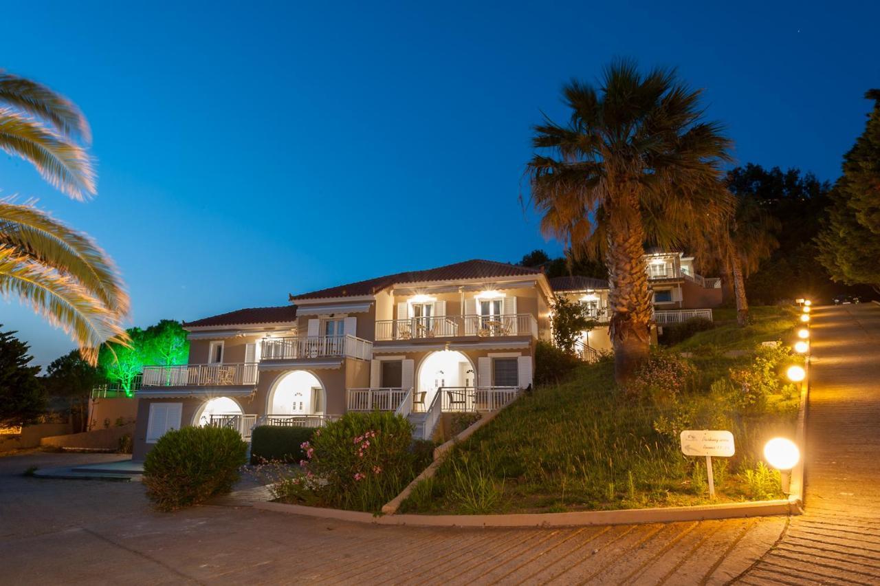 Iliovasilema Aparthotel Plati  Exterior foto